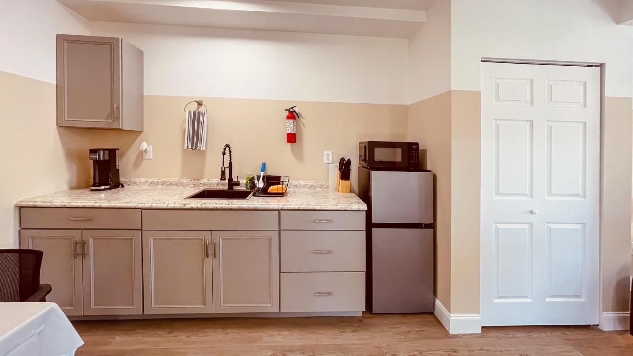 White Orchid Apartments Fort Myers Luaran gambar